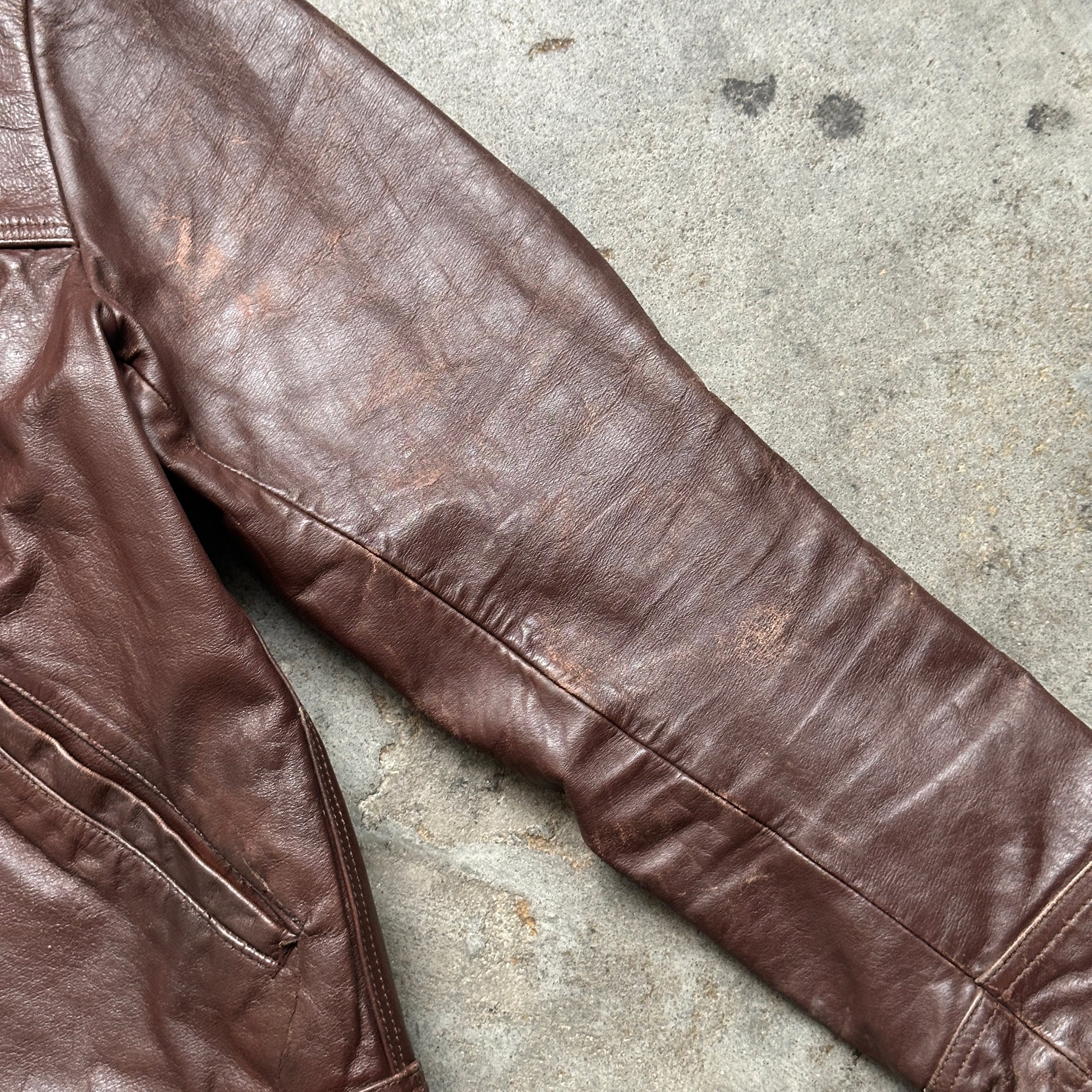 1960s Brown Distressed Leather Jacket (XS)