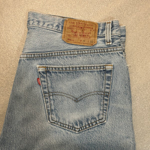 1980s Levi’s 501xx Distressed Jeans (35”/31”)