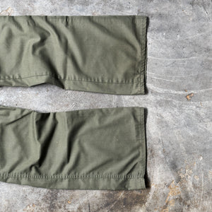 1970s U.S. Army Woman's Bootcut Fatigue Pants (27"/33")