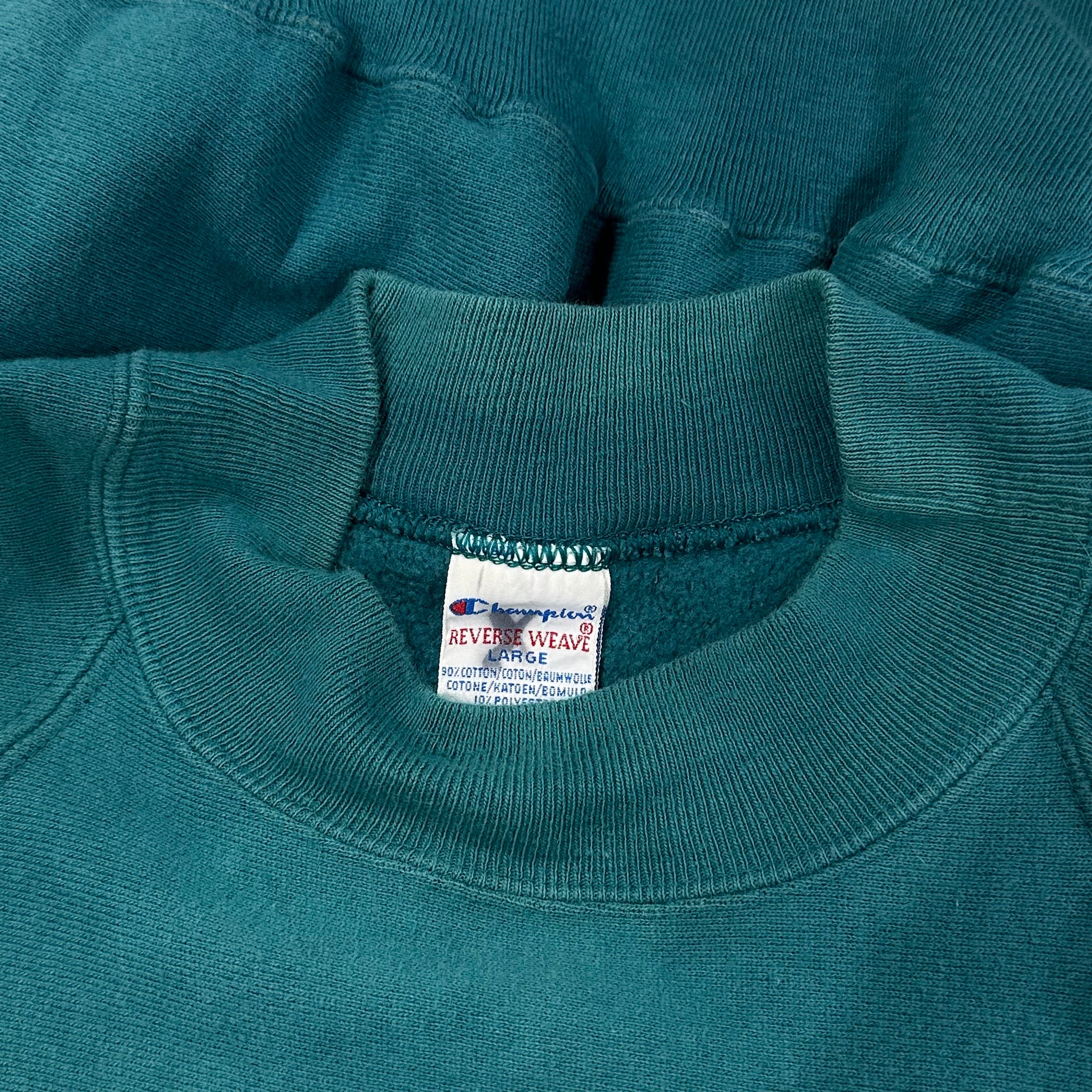 1990s Champion Reverse Weave Side Pocket Raglan Sleeve Crewneck Sweatshirt