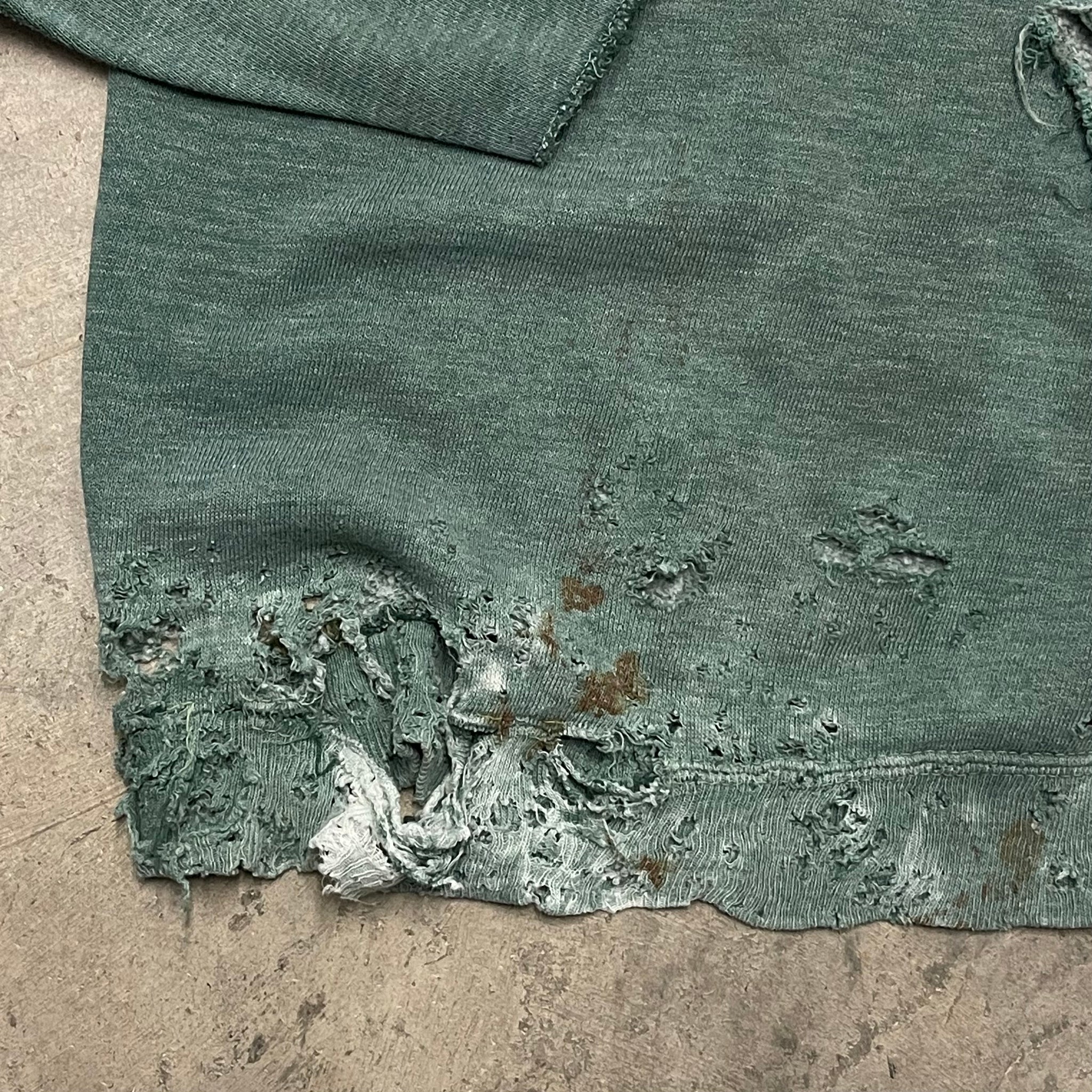 Sudadera de corte raglán verde pizarra Thrashed 1960s