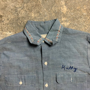 1950s Hand Embroidered "Raccoon Valley Horse Center" Button Up shirt